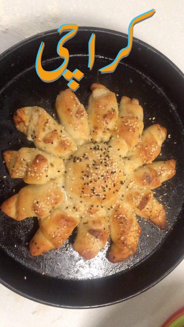 sunainakhan02's tweet image. #chickenbread #Homesweethome #Karachi