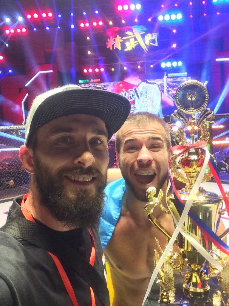 TarasGryckiv's tweet photo. my support, my support is my brother!#ms #rfp #gryckiv #gbro #kolomyya #mmaukraine #bukovel #acb #rizin #ufc #giposport #bellator #akhmat #osavul #bushido #westfight  #conormcgregor #champion  #guangzhou #rolligator #chinwoomen
#гvenum #україна #china  #wlf #kunlunfight #rebelfc https://t.co/JQWSZ6zIJ9