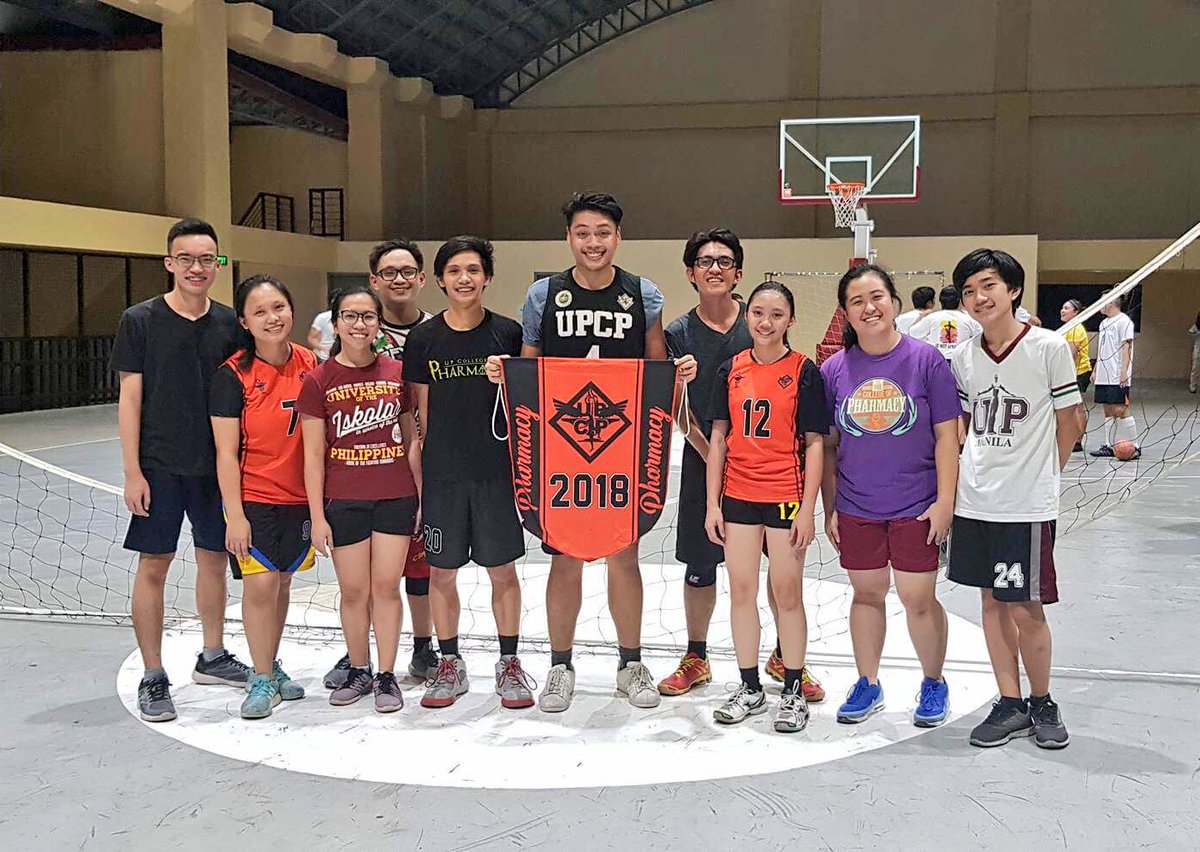 up_saps's tweet photo. Back to back win for CP! Congrats volleyball and futsal team!!! 🧡🙌🏻💪🏻 

#SAPSgrade #CPfight https://t.co/nEShyB0KXD