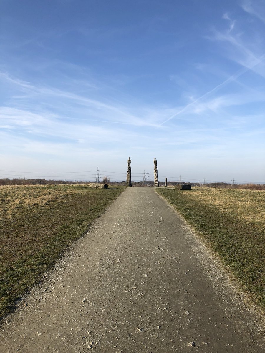meganmay3005's tweet photo. This was Saturdays achievement, I finally ran half a marathon! It was freezing and my legs hated me afterwards so it was a slow time but I couldn’t care! I’m half way there 🎉 

https://t.co/rruMiOj70u

#runforwishes #teamtba #marathontraining #london https://t.co/nGXmgkwyet