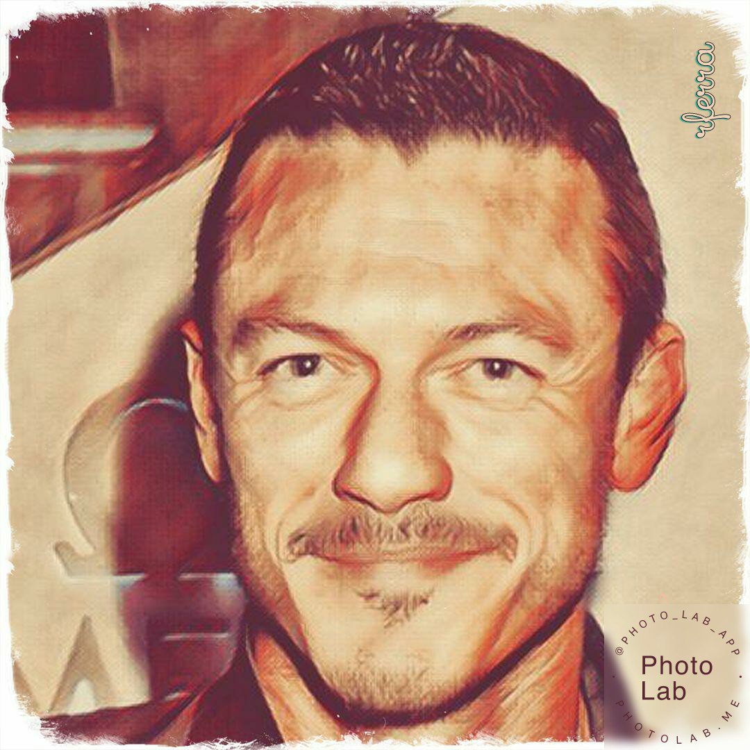 FerramachoR's tweet photo. A little work break to wish all my ladies a magic Monday and a awesome week😍💖😘😘😘 you are all wonderful😍😍😍😍
My edit📷 credit to owner
#lukeevans
#LuketeerFamily
#Love
#Magicfeeling https://t.co/UKBUo8rnly