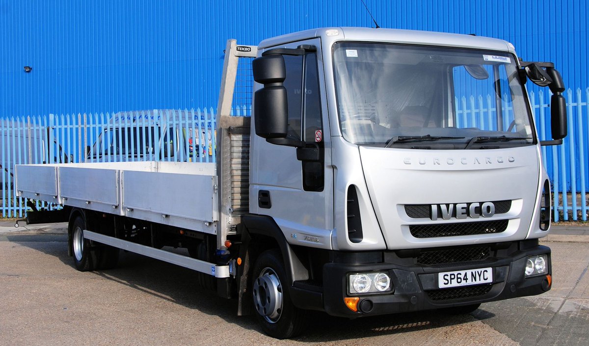 ChrisHodgeTruck's tweet photo. IVECO 75E16 EUROCARGO - 2014 (64) EURO 6
Day cab, dual passenger seat, 26ft Treble dropside body, rear tail gate, 6 speed manual gear box, First reg 01.10.2014, MOT  Sept2018, Approx Kms 138850 #HGV #Transportation#trucks #haulage https://t.co/k427eynJvD https://t.co/62Ovbui80I