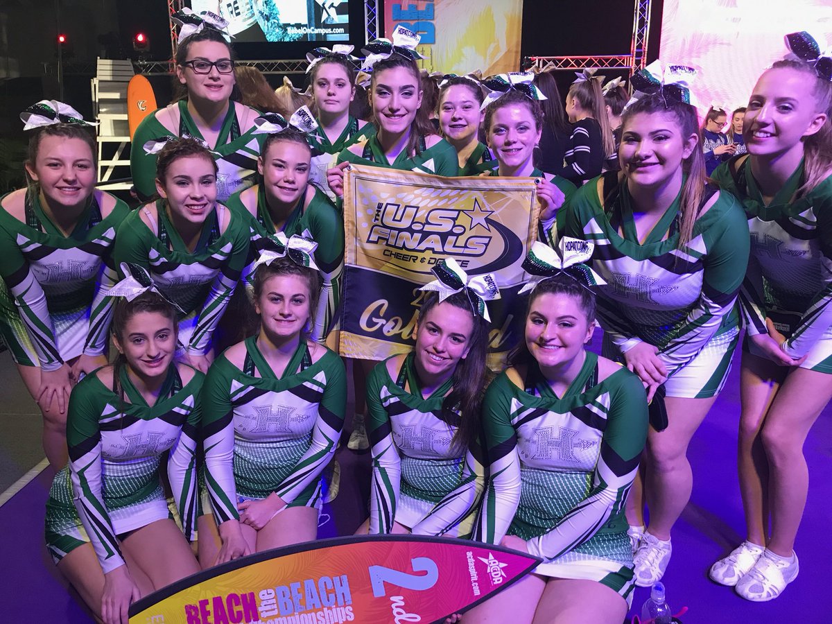HopatcongSchool's tweet photo. Congratulations to the HHS Cheerleaders who ended their season with a 2nd place win at ReachtheBeachNationals in Ocean City, Maryland! They received the highest score on Day 2 out of the entire school division, which got the team a gold bid to US Finals! Congratulations ladies!! https://t.co/XqYI2CyA2L