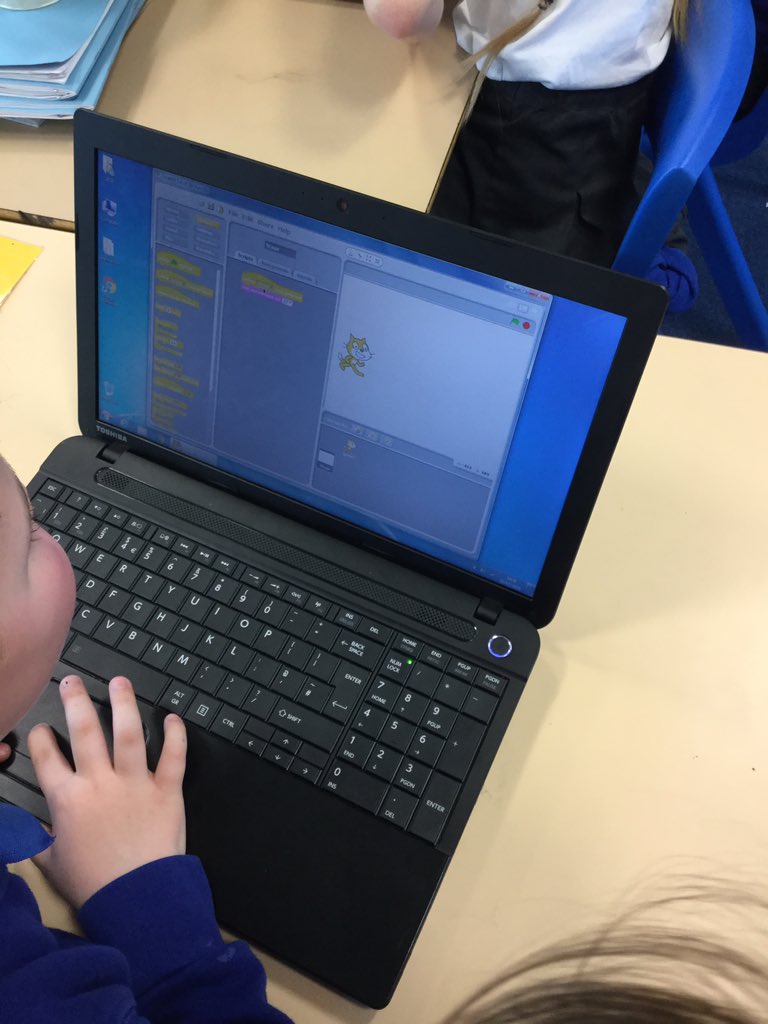 Y4MapleClass's tweet photo. This afternoon we are using our coding skills to make our sprites do different things. We were each given different objectives to follow 😊 https://t.co/CRboiUVacz
