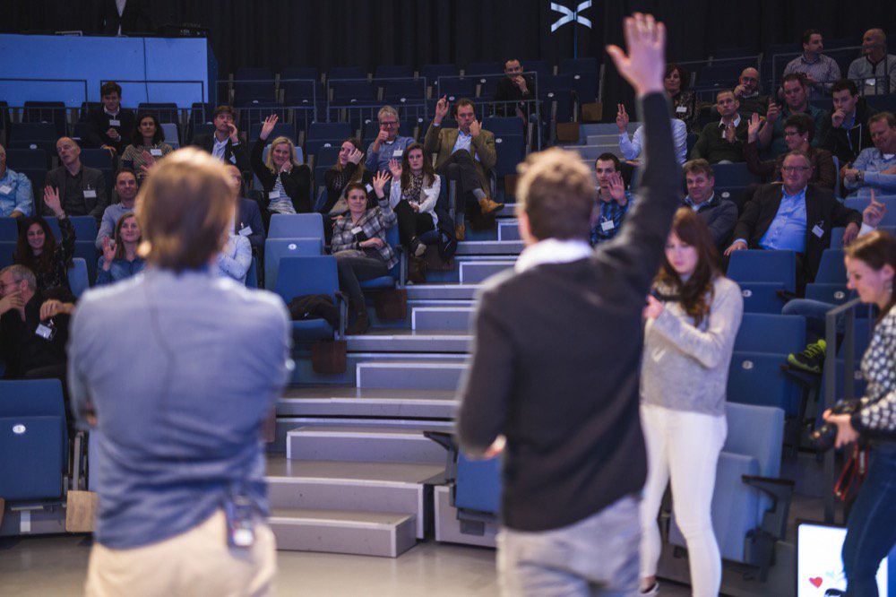 Hé <a href="/provgelderland/">Provincie Gelderland</a>, willen jullie net als @2GT_gemRenkum verduurzamen? Kom dan naar het event van <a href="/NLCO2Neutraal/">positieveimpact</a> en laat je inspireren door onder andere het <a href="/MinInfraMT/">Ministerie Infrastructuur</a> Klik hier voor meer informatie: nlco2neutraal.nl/gratis_bijwone…