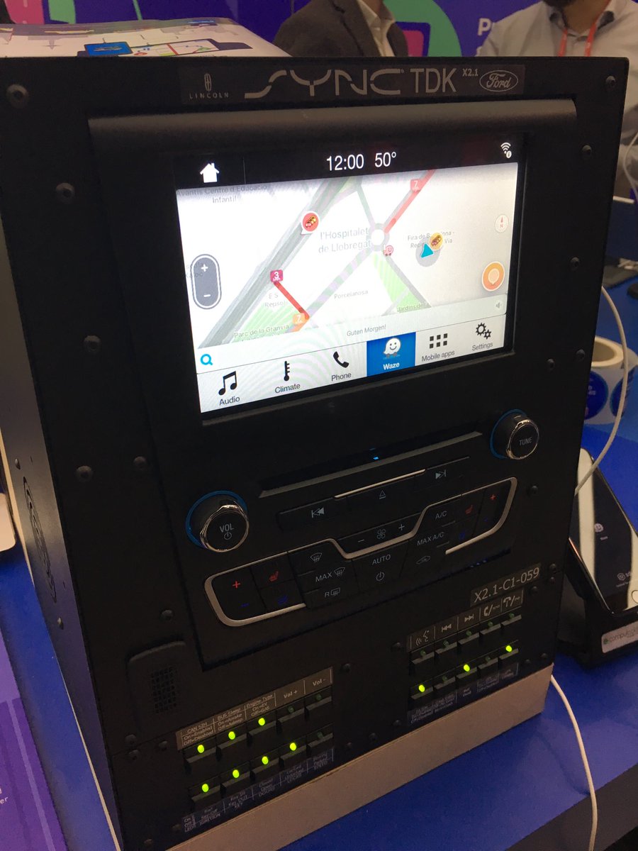 borbalanagy's tweet image. Coming in April: @waze in your #Ford. Navigation just made easier with #Sync #Applink #FordMWC2018 @FordEu. See  in Hall 1 A82 #MWC18