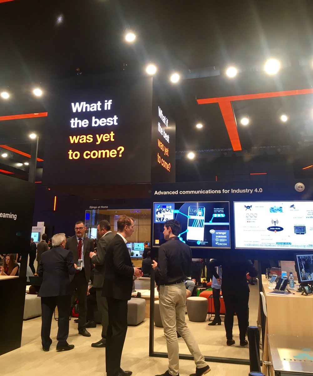 OrangeFabFr's tweet photo. Well arrived at @orange booth in #MWC18 ! Special mention to @LaBubblecompany with its plug and play technology 😎 https://t.co/B5d3XSF2Bc