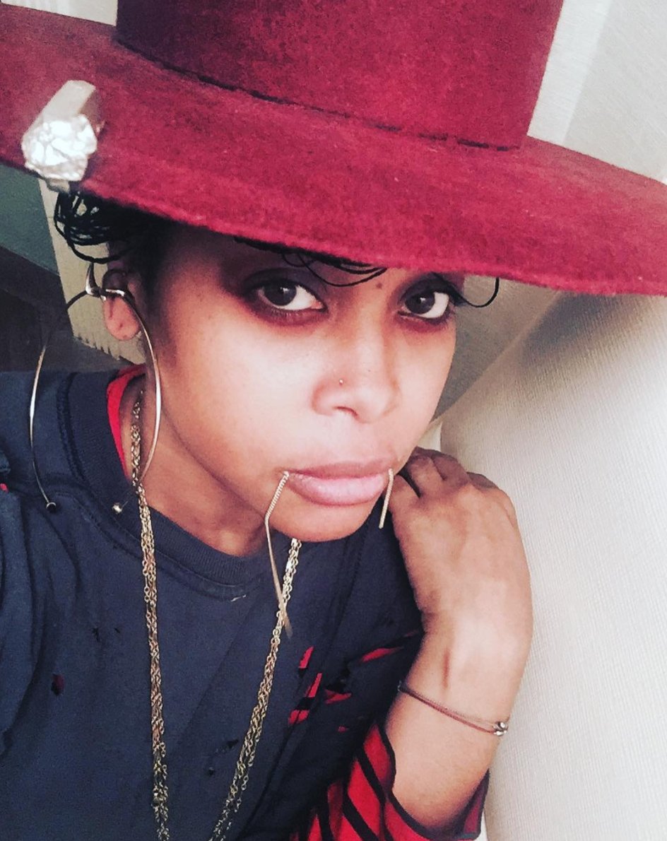 Happy birthday to the beautiful and talented singer-songwriter, Erykah Badu! 