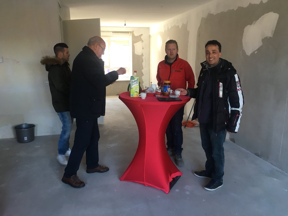 De eerste oplevering van De Nieuwe Haven in Zaandam 🎉🏡🔑<a href="/kilian_knijn/">Kilian knijn</a> @hiddenijdam
