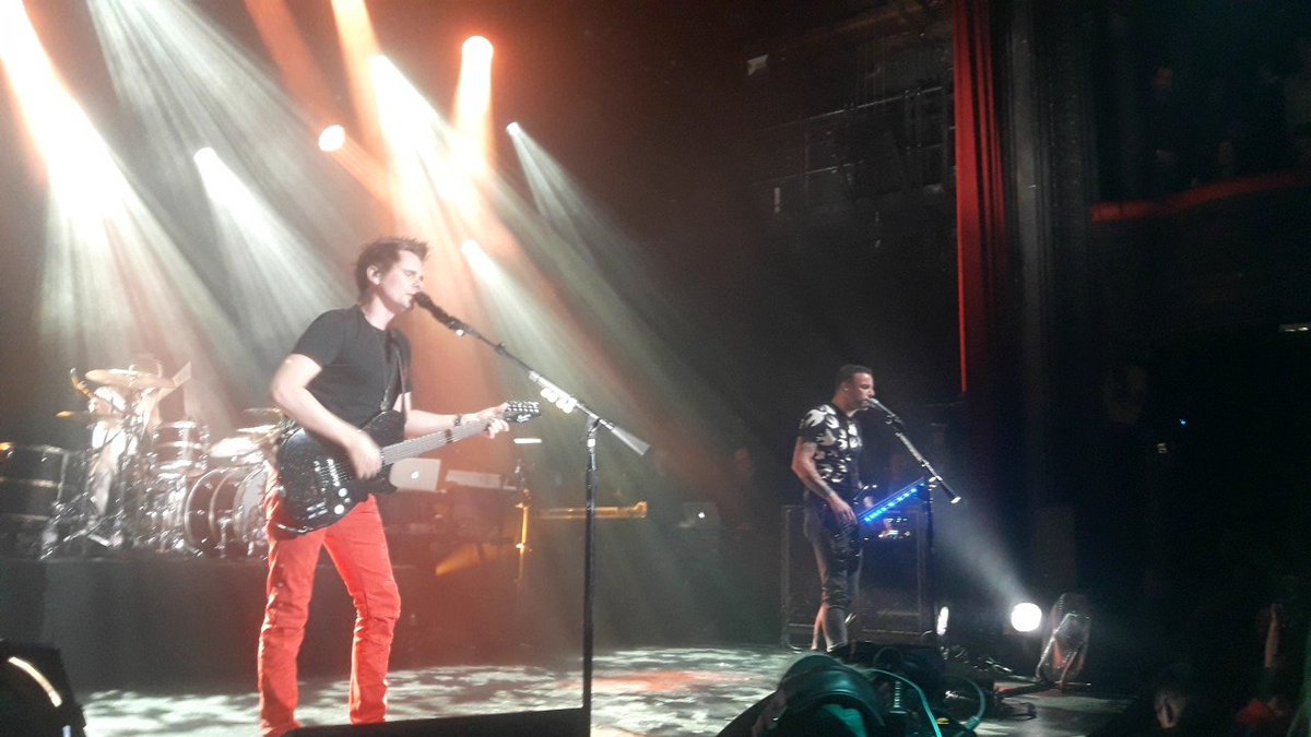 Marry_Psycho02's tweet photo. @museband Thank you for this show at @LaCigaleParis #Muse #MuseByRequest #MatthewBellamy #Muse #DominicHoward #ChrisWolstenholme #LaCigale #Paris https://t.co/0nZlp7x54F