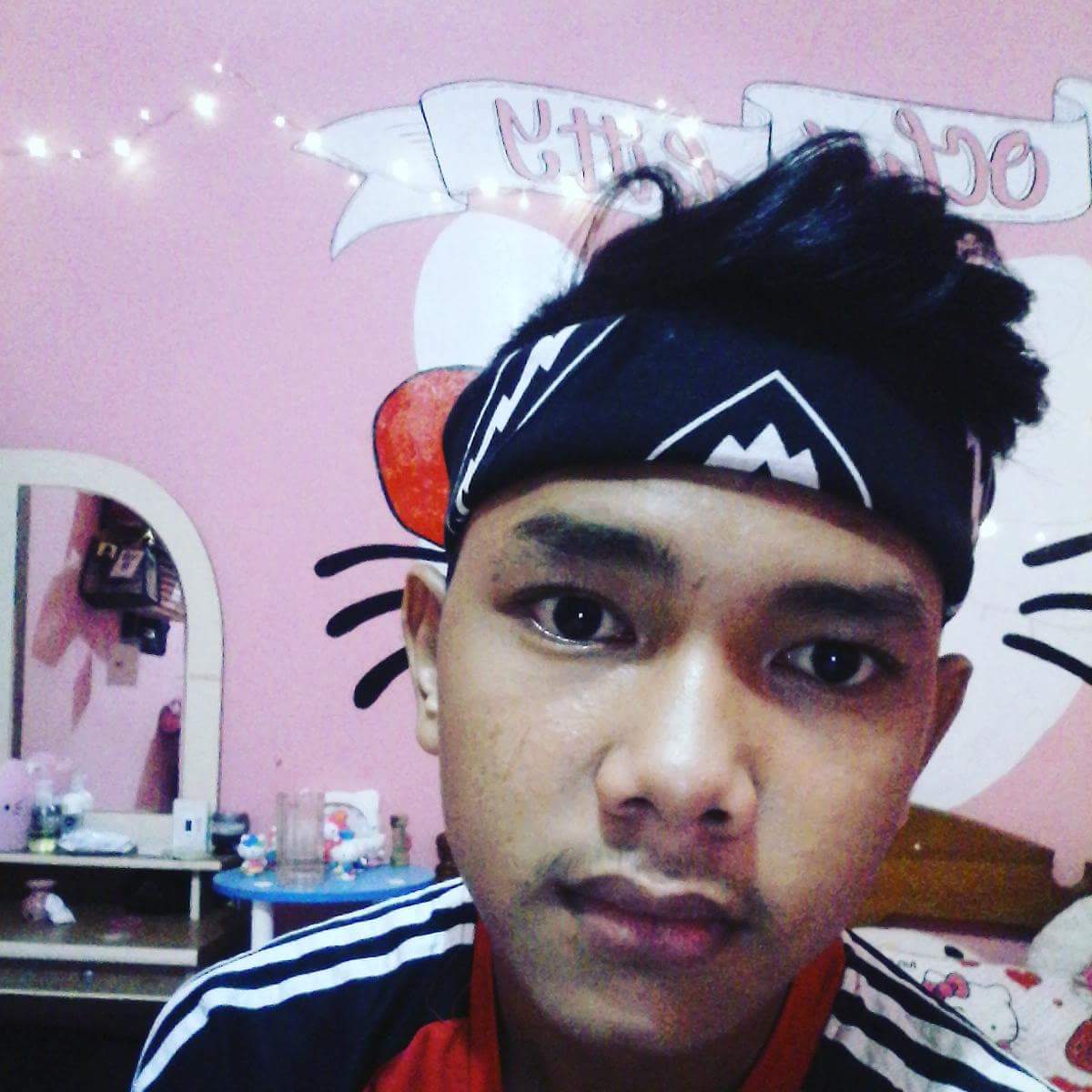 pxsdq's tweet photo. #NewProfilePic https://t.co/xFKtHTuPq6
