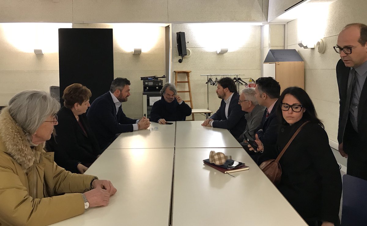 Riparte il mio tour del #Veneto. Incontro ora i sindaci di Marcon e Quarto d’Altino, per parlare di #leggeSpeciale per la città metropolitana di #Venezia e instaurare con le amministrazioni locali un proficuo rapporto di dialogo.