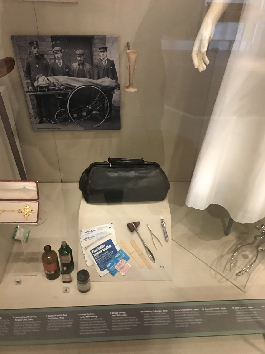 marieclarkg12's tweet image. It’s full of interesting bits and pieces #docskit