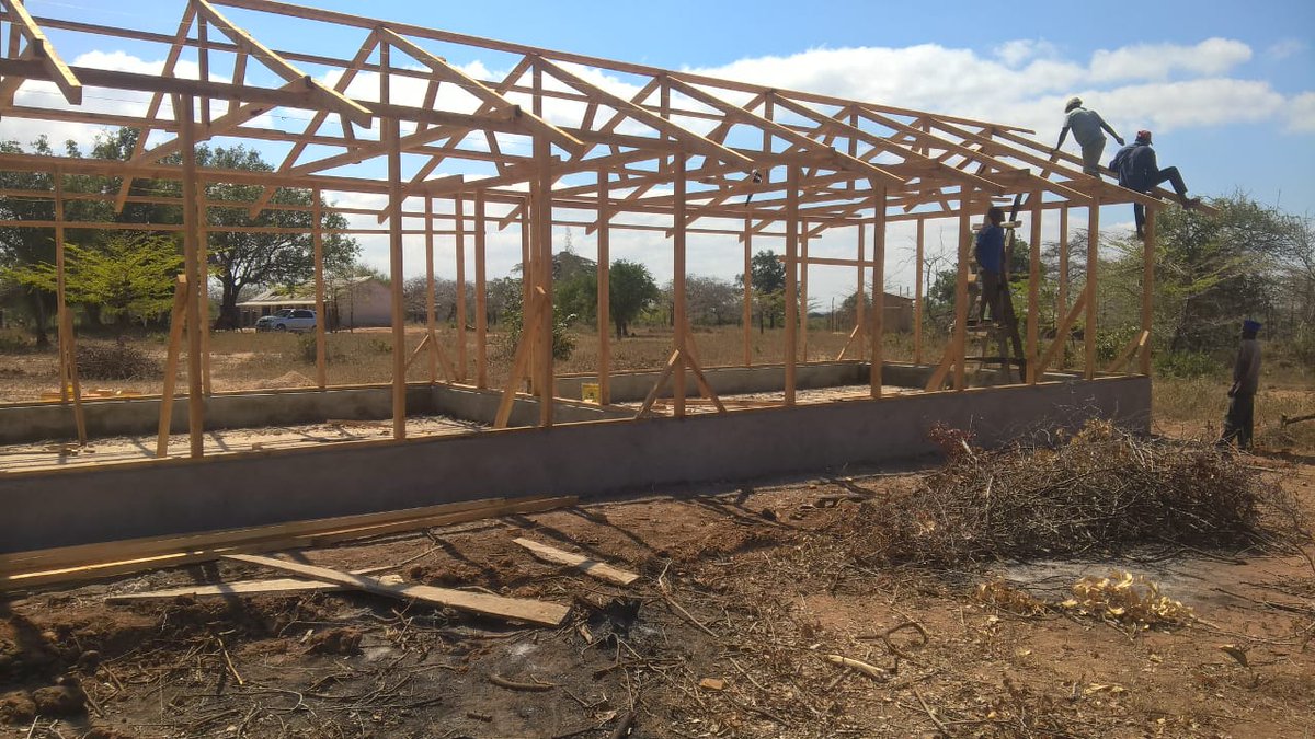 KCFCBO's tweet photo. MTSUNGA PRE-PRIMARY CLASSES PROJECT.

- Slowly but sure, soon the kids will smile all the way to the new structure.

#WeAreOne https://t.co/1RvwhTKnEv