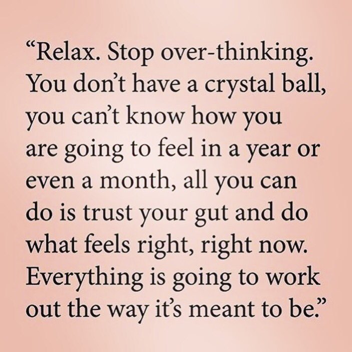saman_shafiq7's tweet photo. -Because life is too short! 

#mondaymotivation #mondaymood #mondayvibes #mondays #mondaymantra #makeupblog #makeupblogger #beautyblogger #bbloggers #beautyblog #pakistanibloggers #pakistaniblog #positivevibes #positivity #lifestyleblogger #lifequotes #happiness #goodvibes https://t.co/Thm1DPlFnV