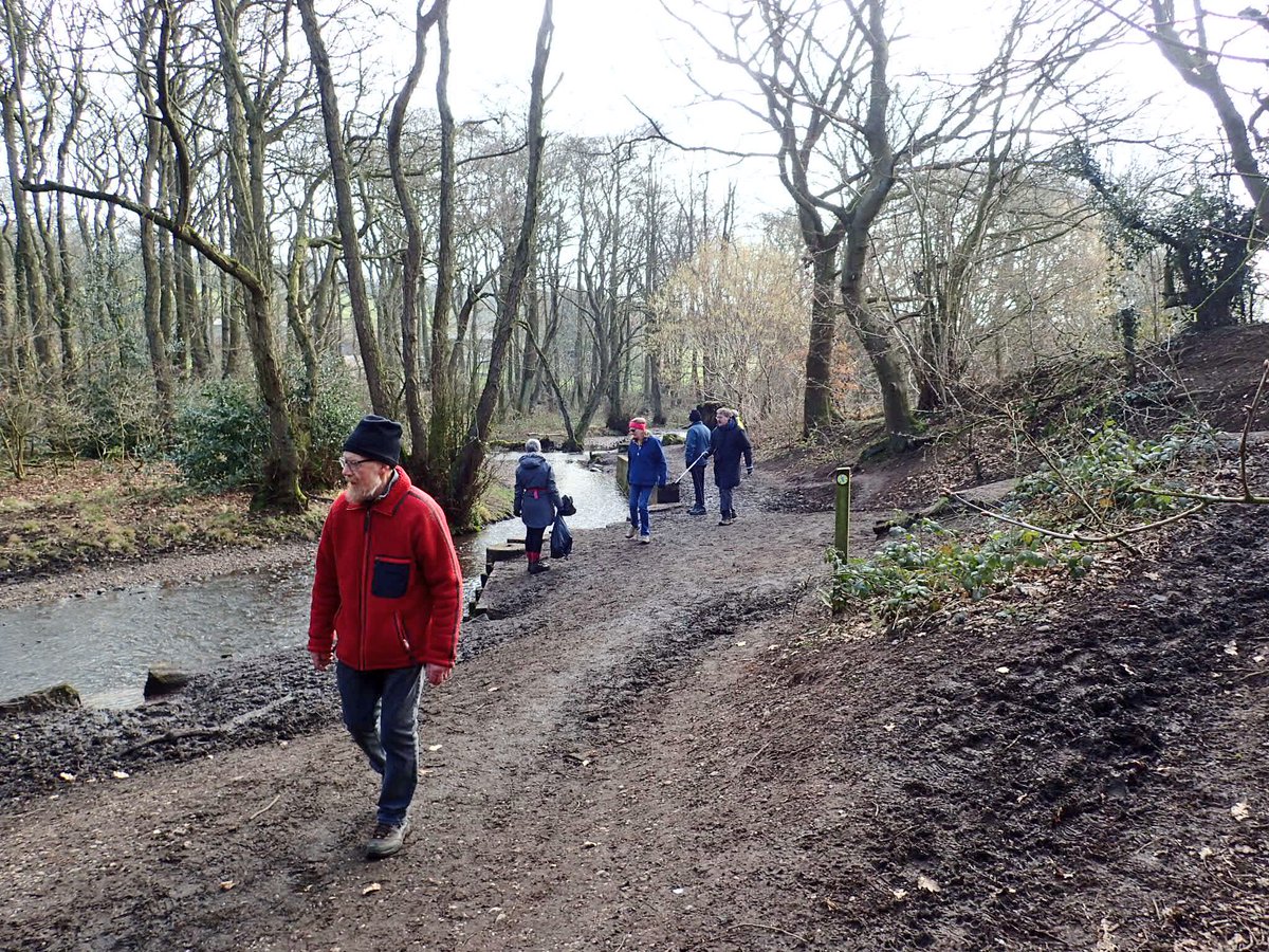 HNEscapes's tweet photo. Our #Country #Walk at #Barlaston Downs last Friday.

Did some litter picking too - our bit for ‘Care of the Planet’.

We’re #Canal #Walking in #Staffordshire this Friday for our #NatterInNature.

#WalkieTalkie #nature #wellbeing @ForestofHearts @nationaltrust @CanalRiverTrust https://t.co/v2wna3Ccq8