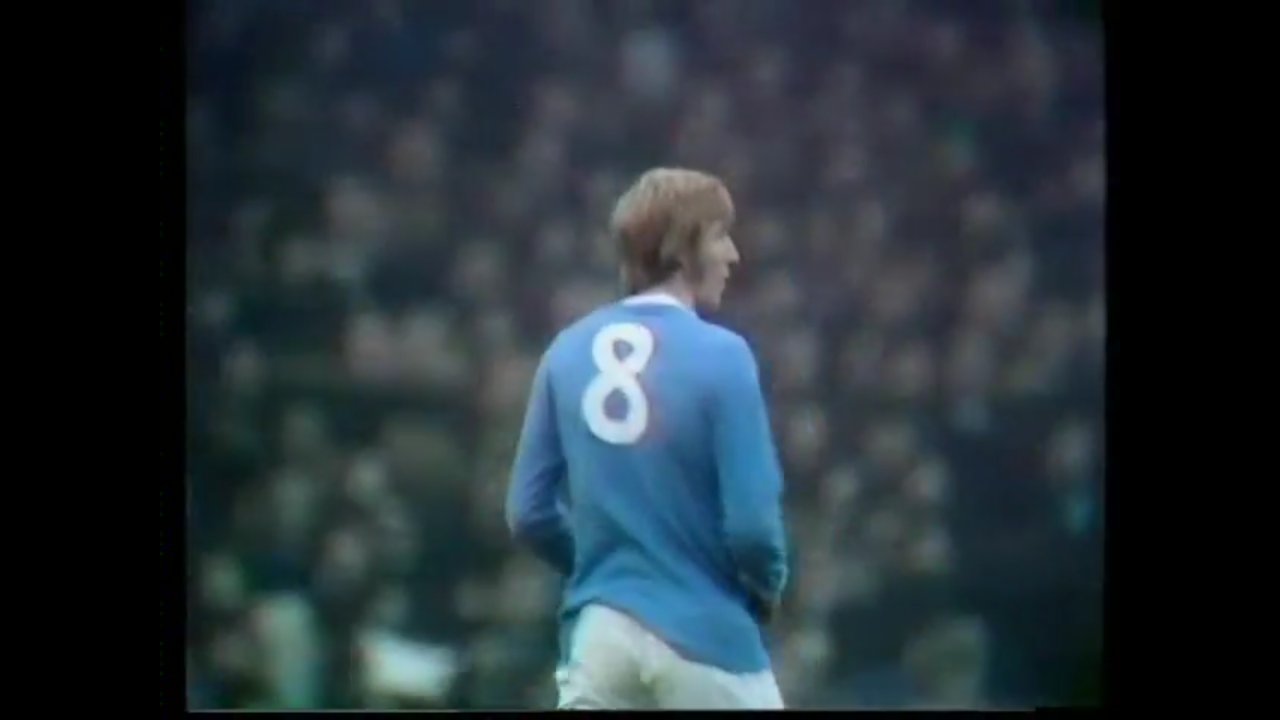 We\ll drink a drink a drink to Colin the King...

Happy Birthday 72th Colin Bell! 