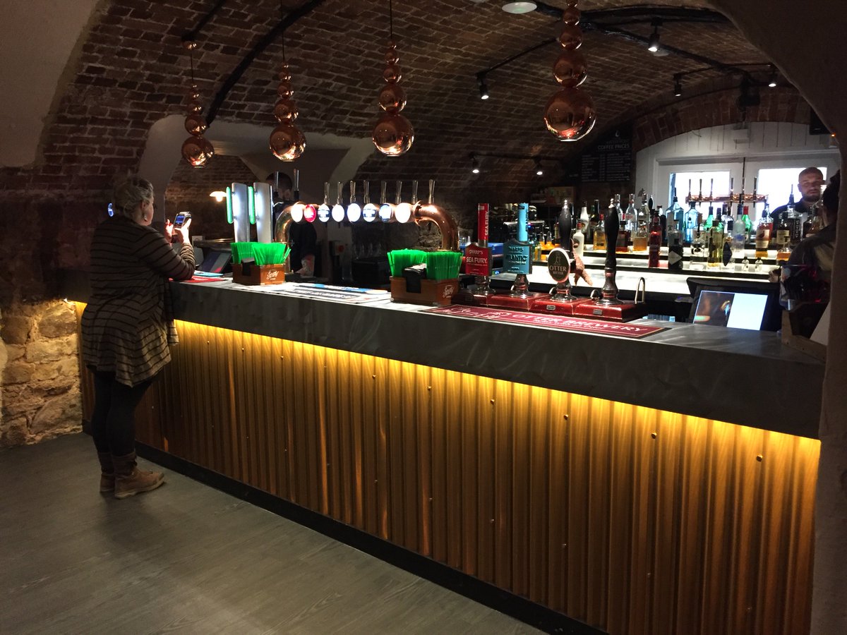 fruition_design's tweet image. Design for new bar at @OTWexeter using zinc &amp;amp; copper #metallics #devondesign #experiencefruition #uniquepub #Exeter @exeterbusiness @Exeter_Hour @exeterchamber @whatsondevon @visitexeter @FoodDrinkDevon