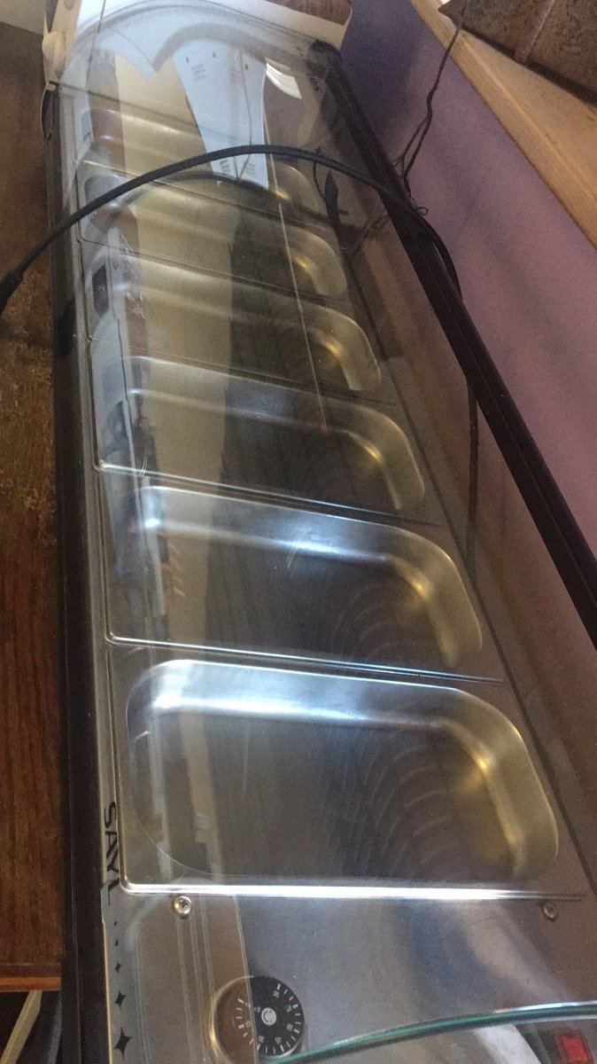 Se vende #calientatapas de 6 bandejas #Malpartidadeplasencia #segundamano #subastatutrastero