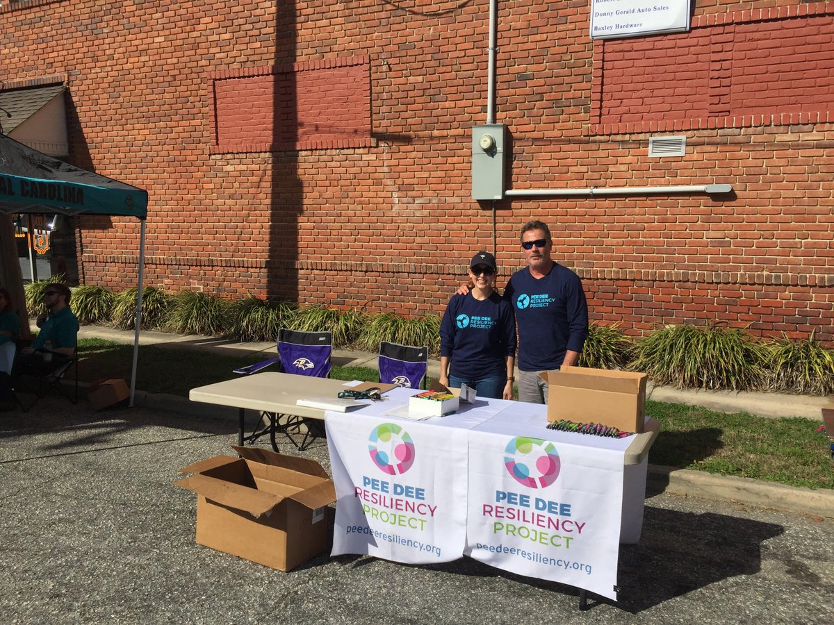 PDresiliency's tweet photo. The Marion Swamp Fox Chili Cookoff was a definite success!! Great opportunity to discuss plans for the Pee Dee Resiliency Project, receive valuable feedback from members of Marion county, and eat some yummy food to boot!! https://t.co/kwbSZbLxQ9