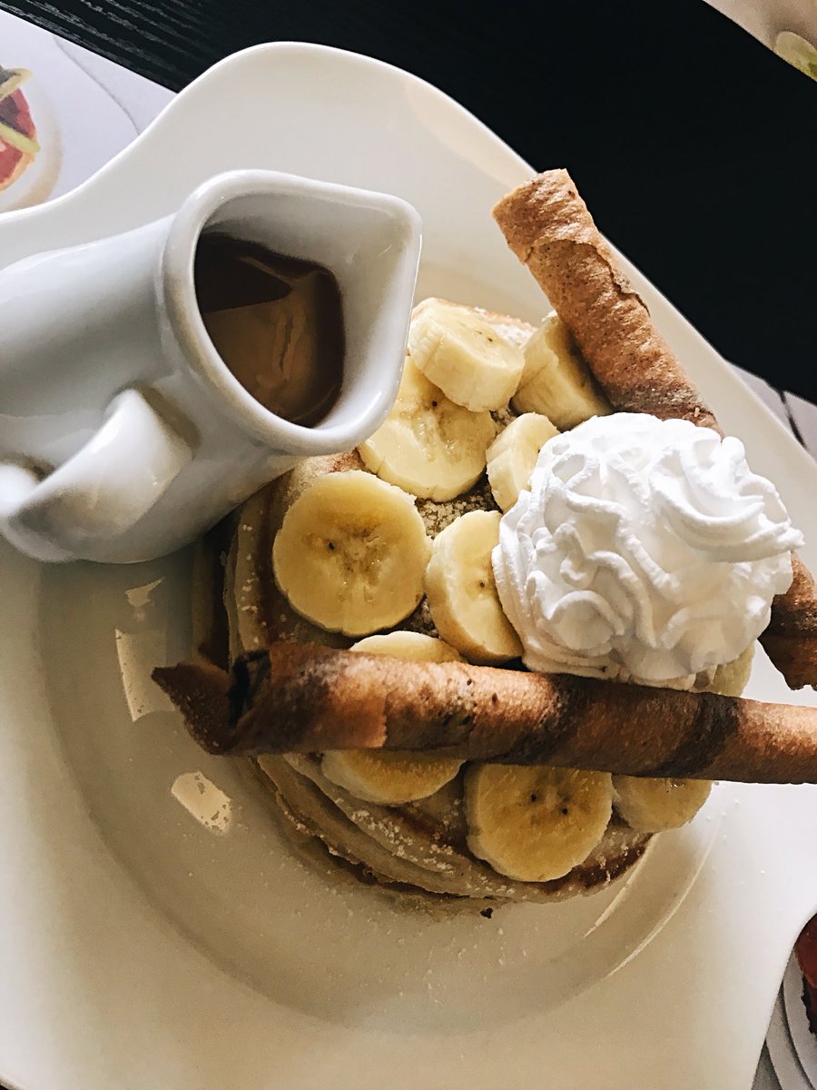 Banana pancakes 🍌🥞

 #WaffleStop #Waffles #Pancakes #BubbleWaffle #IcedCoffeSpecial #Frappuccinos #AbujaFoods #Cravings #SweetTooth #DunesCenter