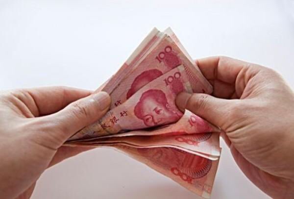 icsmoneytalks's tweet photo. Shanghai outperformed other provincial regions in #PerCapita disposable income last year, reaching some 59,000 yuan.  China's average per capita disposable income stood at 25,974 yuan for 2017, an increase of 7.3% y/y -- faster than the growth in GDP. https://t.co/l4pTS7P3FH