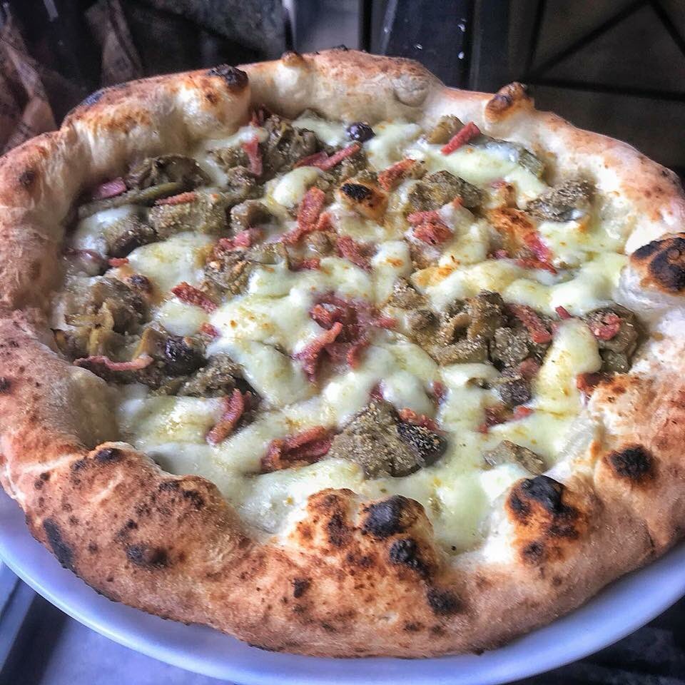 binarideltram's tweet photo. Carciofi affogati con olive e capperi, salame, fiordilatte e nu poco e pangrattato 🤩 per arricrearvi fermatevi in Via Nuova Poggioreale #SuiBinariDelTram 🚋 https://t.co/n9EaPzl13C