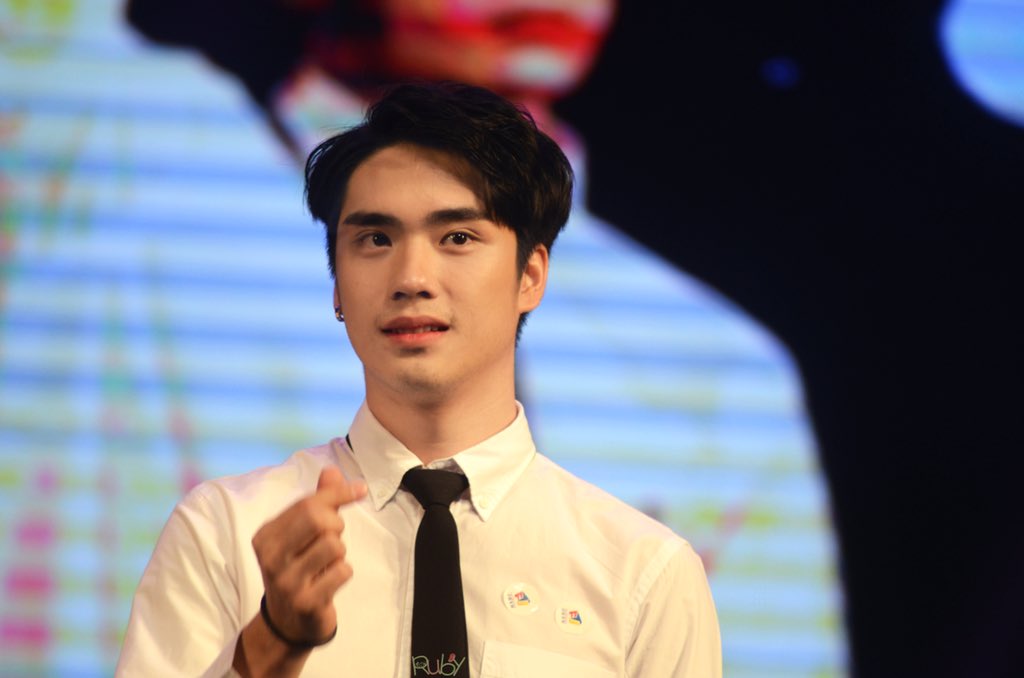 rubyZhu98's tweet photo. 20171217
Tianjin FM 
 
@Tee_Jaruji 
#teethanapon
#ตี๋คนขี้แกล้ง2017
#SBFIVE https://t.co/BgiwZsmGmr