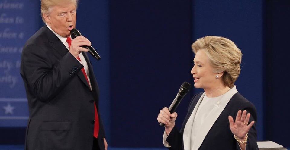 elultraista's tweet photo. Pa' mala tu Hillary
Pa' malo tu Donald Trump
Pa' mala yoooo
Hillary Trump https://t.co/3GRyzBIfiY