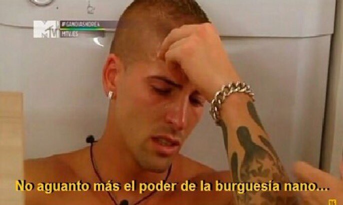 chemzih's tweet photo. Cuando quiero comprarme algo y veo el precio https://t.co/0PY6qwt1Sg