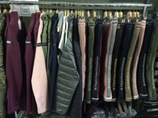 wellyriding's tweet photo. #BlingAlert! Stunning luxury equestrian & dog accessories from @PhilomenaLondon to tempt all those BD Winter Regional competitors here @wellyriding #matchymatchy @britishdressage @DressageToday https://t.co/b4hGbjbAoN