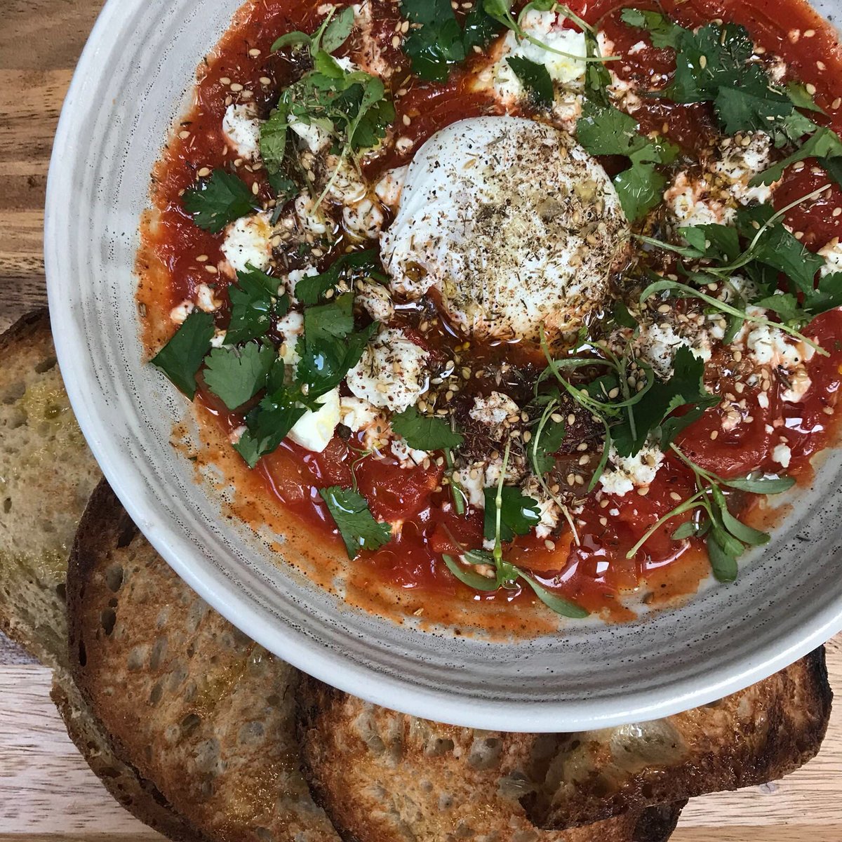 TheGBswhatwhat's tweet photo. 2 DAYS TO GO! Our weekday brunch launch starts on Wednesday - come along from 8am to try this delicious bowl of Shakshuka and stave off the big freeze! 🍵🥄❄️🌨☕️ #notjustcoffee #se1 #LondonBridge #boroughmarket #TheGBs https://t.co/miQdRDVCJ7