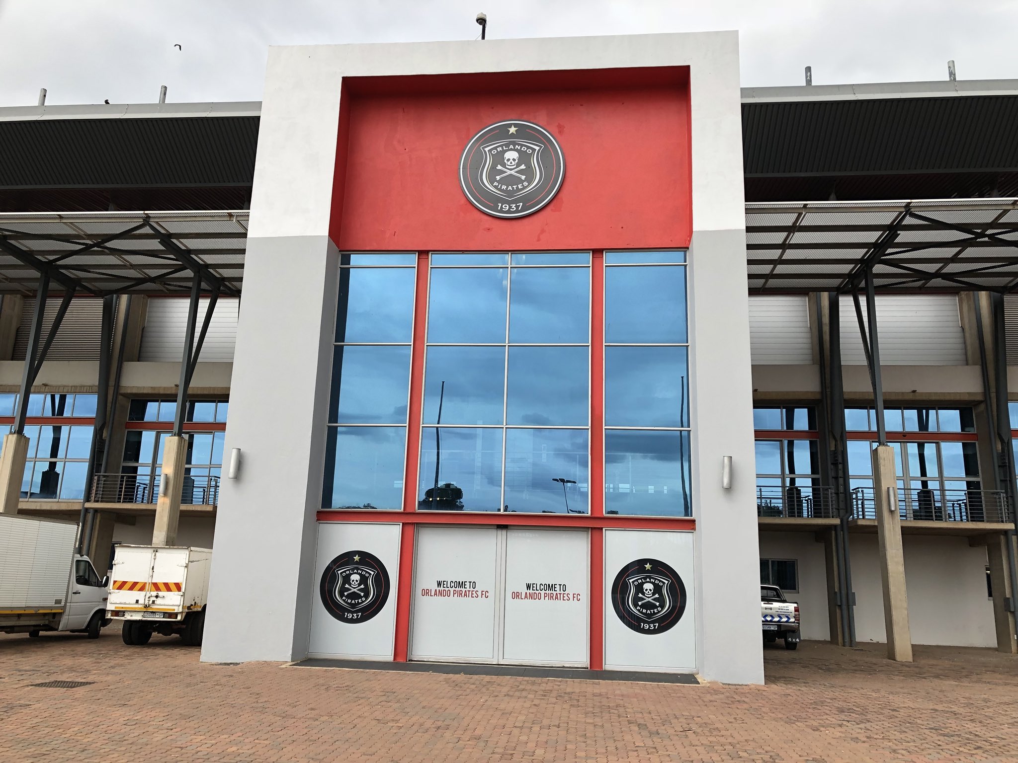 Joe Crann on X: Orlando Pirates have kitted Rand Stadium out properly with  logos etc. They say that it's their home now.  / X