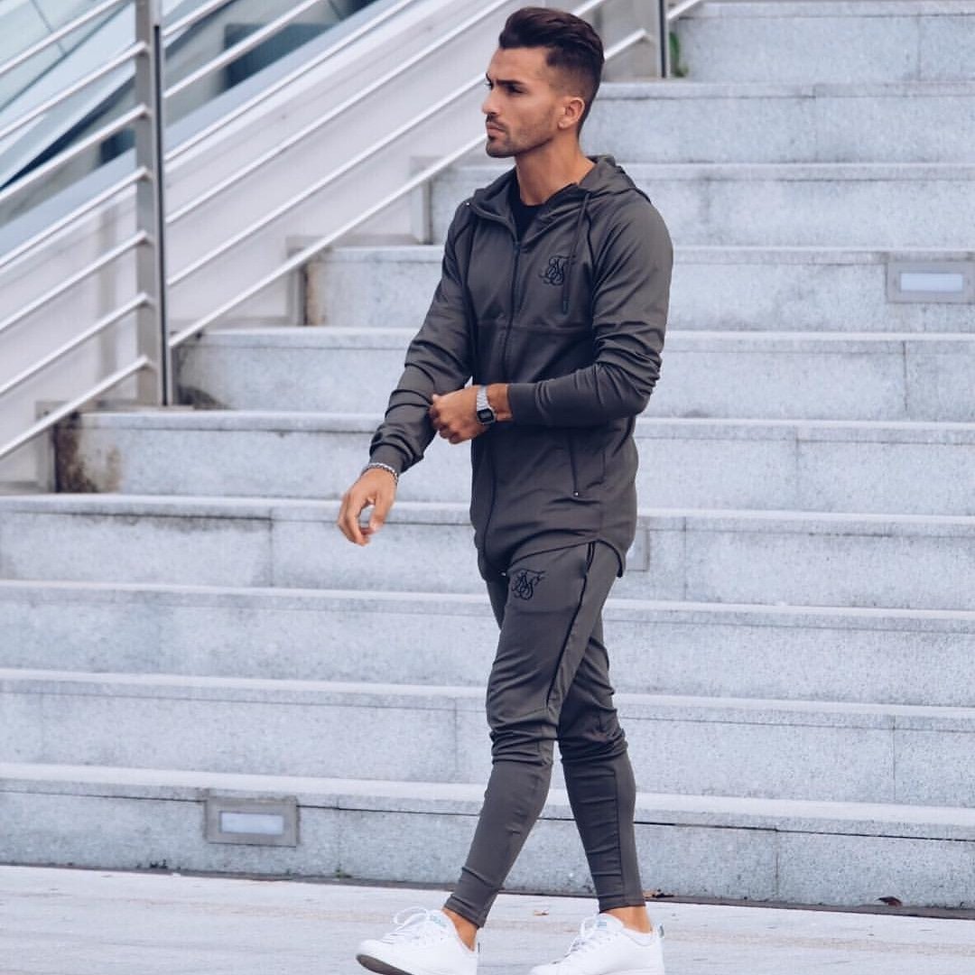 slick_store's tweet photo. 🔥🔥🔥
Sik Silk Zonal Tracksuit 120€
Buy Now:
https://t.co/gBA9xKeczx
WhatsApp +351968512319
#slickstore #siksilk #sinners #goodfornothing #caylerandsons #11degrees #illusivelondon #roselondon #sixthjune #outfit #outfitoftheday #ootd #streetstyle https://t.co/C74WhOOyUq