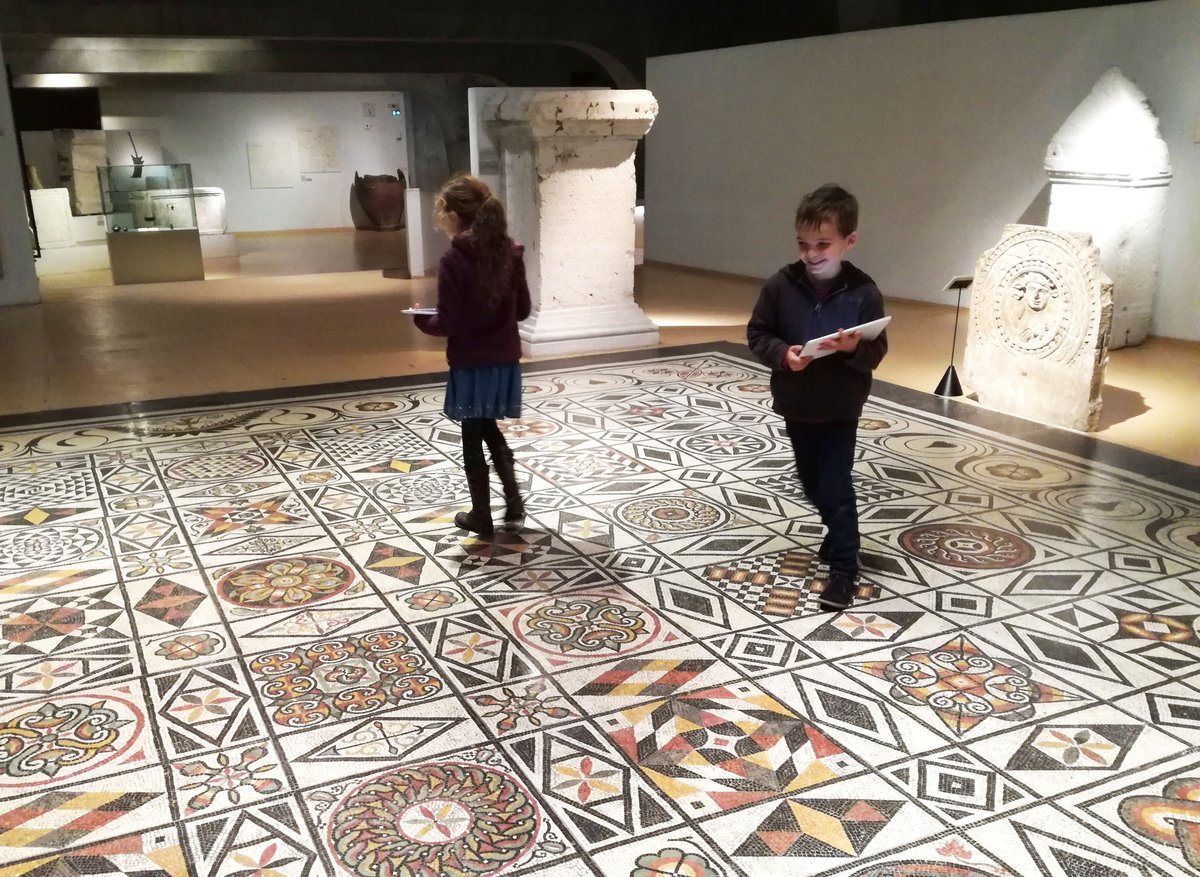 erasme's tweet photo. #LudoMuse est un moteur de jeux mobiles et collaboratifs qui permet de créer des #interactions physiques ludiques à travers des appareils mobiles. Découvrez son expérimentation au Musée Gallo-Romain de Fourvière https://t.co/wBY0IUSqEI #culture #musée #gamification https://t.co/aRCE7pGDju