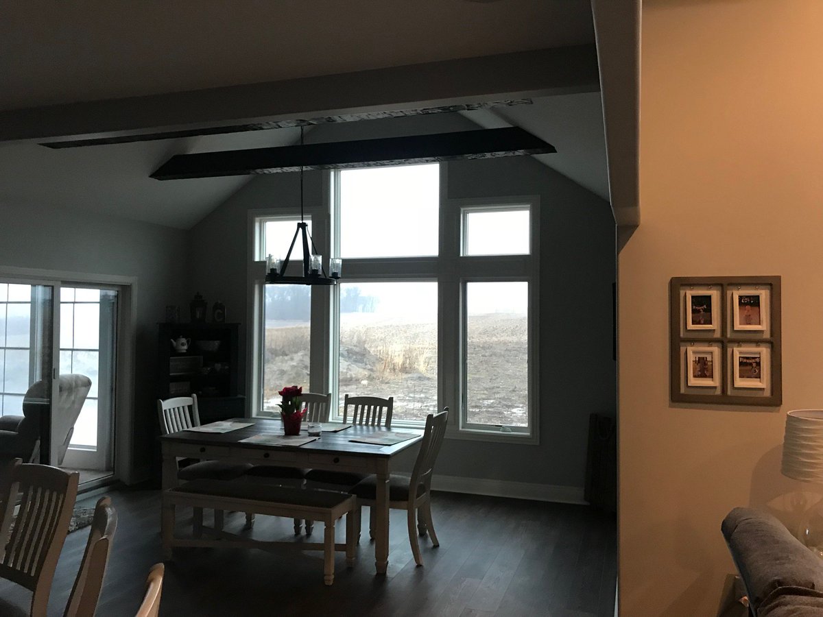 SunControlCtr's tweet image. Our 3M NV -15 and 25 on this beautiful new home is reducing fading, heat, and glare from the sun.