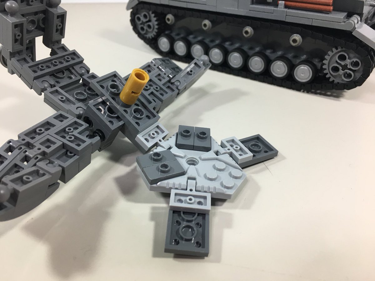 善巧治 レゴ 4号戦車っぽい 5人乗り戦車 良い所 ハッチが開く 転がし遊びで履帯が動く 砲塔が回転する 射角が変えられる 悪い所 サスペンションが動かない ガールズ要素が無い ガールズ要素が無い 大事なことなので ドイツ国防軍セット風に 善巧治 レゴ 4号戦車っぽい 5人乗り戦車 良い所 ハッチが開く 転がし遊びで履帯が動く 砲塔が回転する 射角が変えられる 悪い所 サスペンションが動かない ガールズ要素が無い ガールズ要素が無い 大事なことなので ドイツ国防軍セット風に