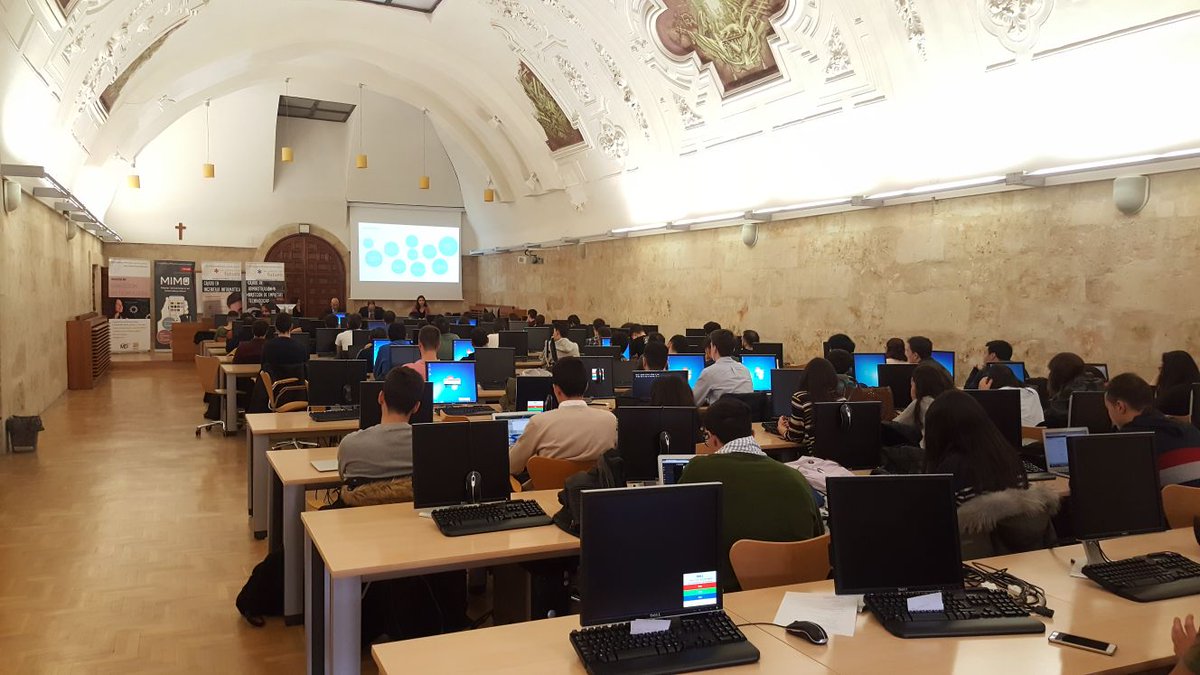 informaticaUPSA's tweet photo. Esta mañana hemos podido disfrutar en el seminario ofrecido por Deloitte: Desarrollando mi primera aplicación distribuida (DAPP) en Blockchain. Os dejamos algunas fotos. #informáticaUPSA #Blockchain #DAPP https://t.co/ZuuUvRWIoz