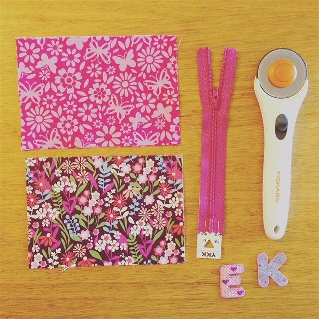 kersti's tweet image. A new toy and some plans plus kids being busy, wonder how far I&apos;ll get #sewing #rotarycutter #michaelmillar #prettyfabric