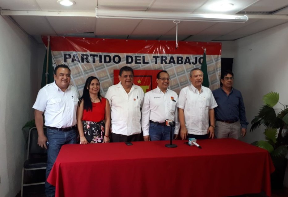 PyJtabasco's tweet photo. Villahermosa, Tabasco, 14 de Febrero; Política&amp;Justicia.- Va de nuevo… el @PT_Tabasco pide una mesa de negociación de candidaturas con @MorenaTabasco y Encuentro Social, adelanta que propondrá aspirantes en 10 municipios y 15 diputaciones. https://t.co/RsWwQ1Wytd