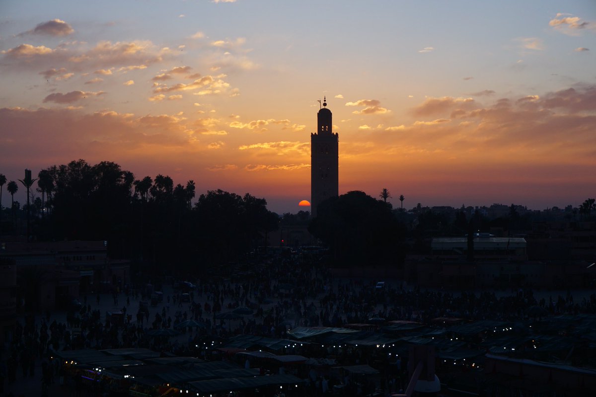 JohnZhang1981's tweet photo. which sunset is more beautiful ？Marrakeck or Luxor？ https://t.co/LRuoh3TFbT