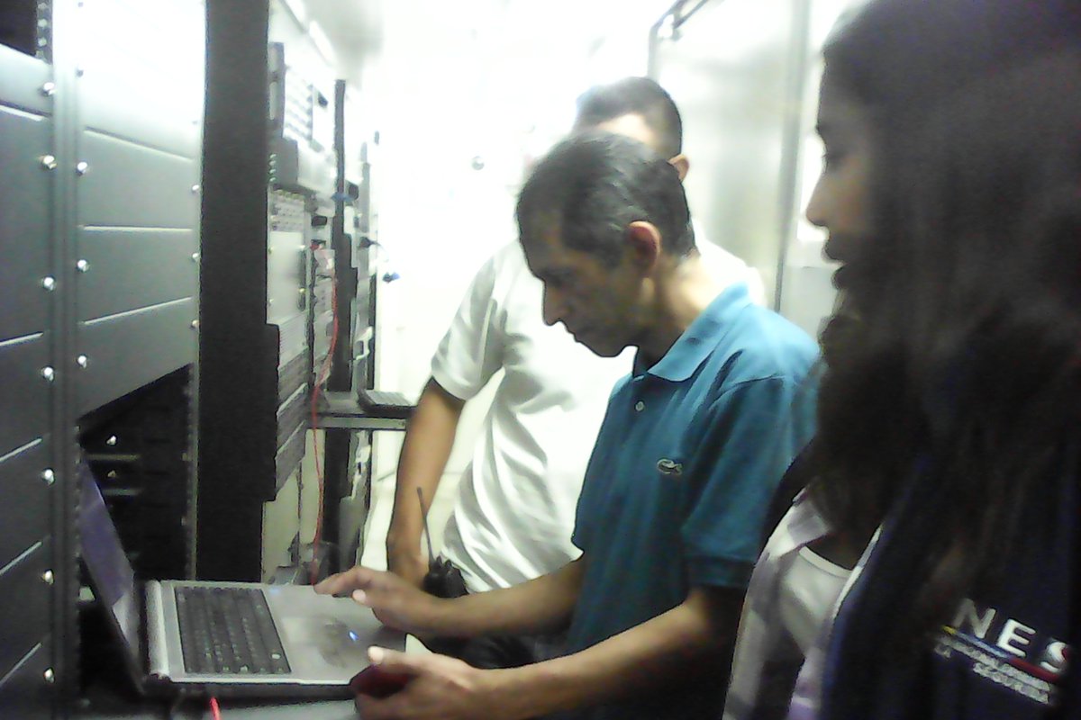 Dtit_UNES's tweet image. @Dtit_UNES 
Servidores en revisión #DataContainer en la Universidad Nacional Experimental de la Seguridad UNES #14Feb