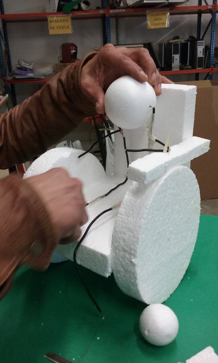 Isa Martínez tweet media