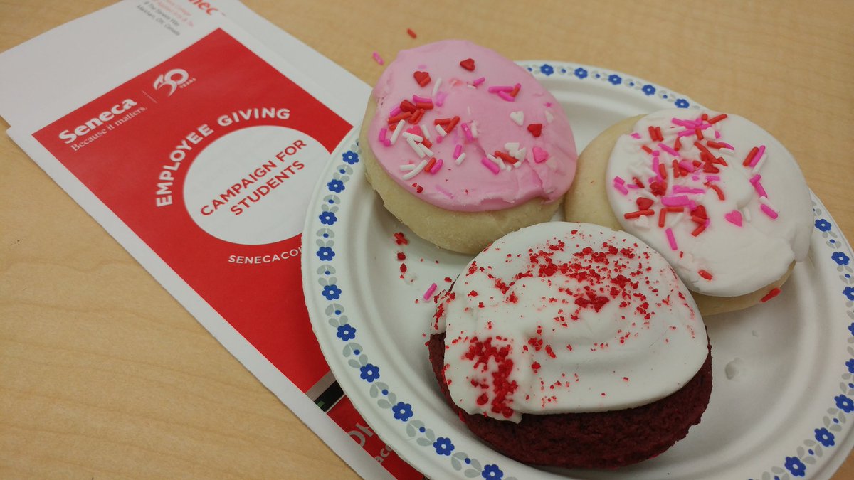 Supporting @SenecaCollege #campaignfotstudents one cookie at a time! Happy Valentine's day! ❤️