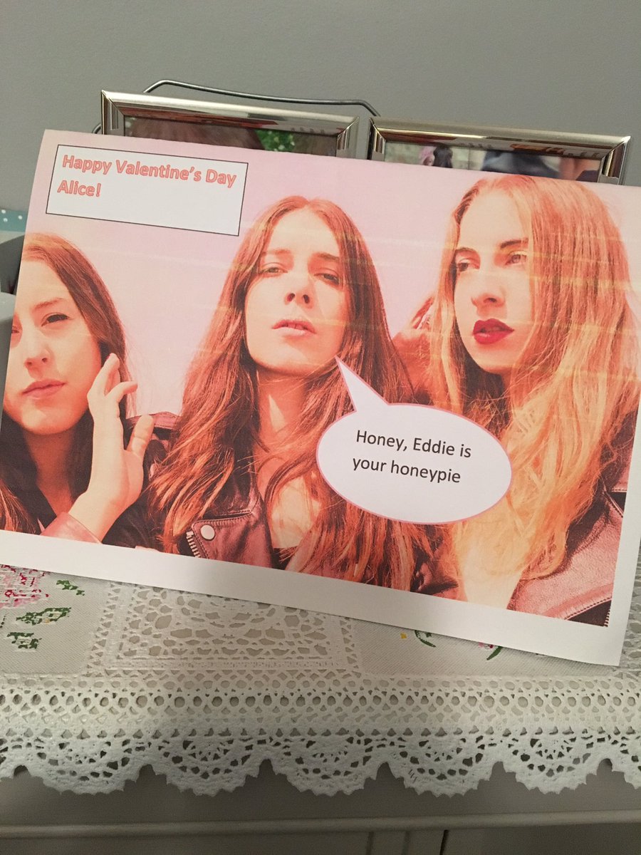 _AliceWright's tweet photo. When he knows how much you love @HAIMtheband he puts them on your valentines card ❤️ @babyhaim @jizziemcguire https://t.co/SlMnnbNu0F