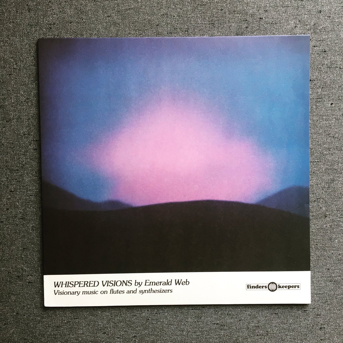 moonglyph's tweet photo. visionary music on flutes and synthesizers #emeraldweb #newage #vinyl https://t.co/umY4jAmCOK