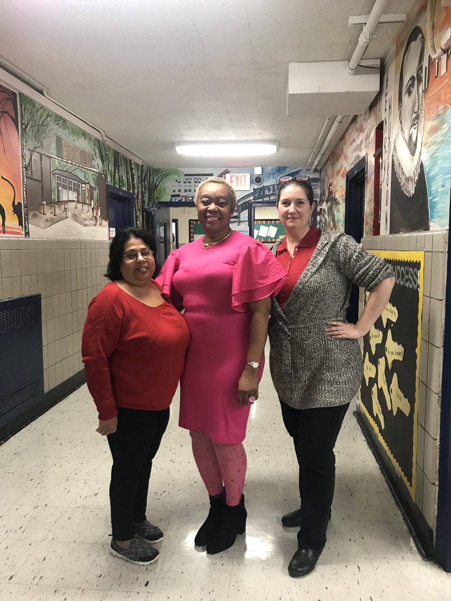 freebutterfly73's tweet photo. Spirit Week at JHS125! Wear Red or Pink Day!!! 💗❤️💖@PCAtJHS125 @NYCSchools @FollowCSA @Making8Great @UFT @CarmenFarinaDOE #happyvalentinesday2018 #PublicSchoolProud #JHS125 https://t.co/Mz1ufssUn8