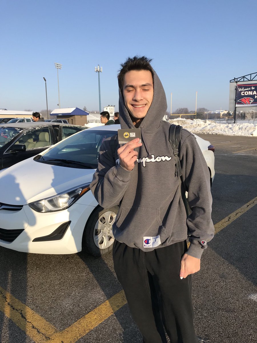 Congrats to today’s winner <a href="/bppolonsky_2/">Brandon Polonsky</a> !!! Make sure you keep your eyes open on the road and drive safe (unlike in the picture)!