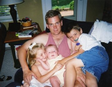 magbruns's tweet photo. happy 22nd to my fav brother ❤️ hope today is the very best just like you! https://t.co/Tj8xgdpfDh