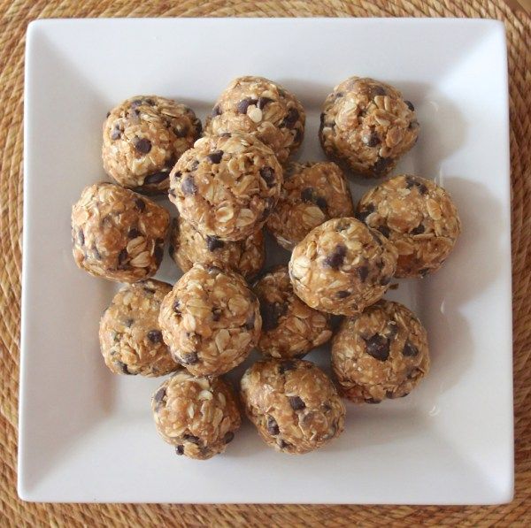 KCEdventures's tweet photo. Seriously simple &amp; healthy PB Bites via @livbane - not sure if I'll share with the kids or not ;) https://t.co/aquHGYmhgJ #healthyeating #recipe https://t.co/fbohiVjRJz